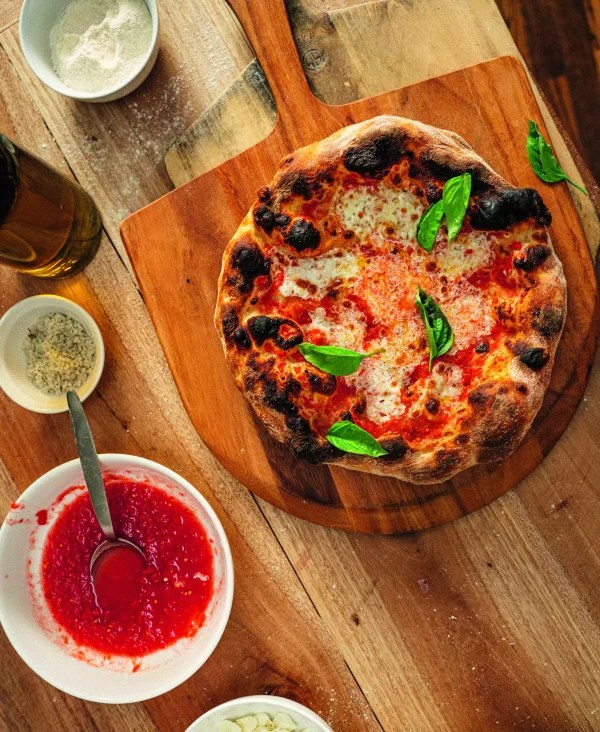 Pizza. Przepisy i techniki znanego pizzaiolo