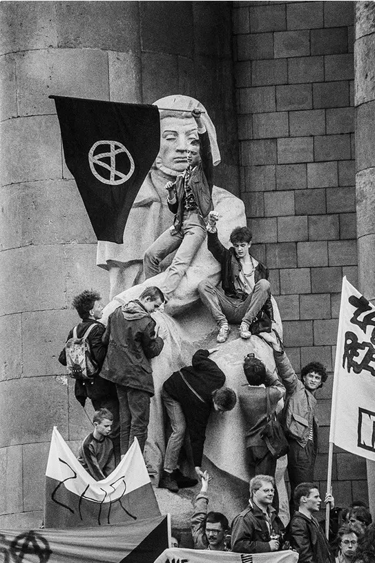 Krzysztof Miller. Rok 1989